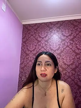 Snapshot of juliana_diaz chatting on December 2025 11:16:01 AM juliana diaz online show from December 2025 11:16:01 AM