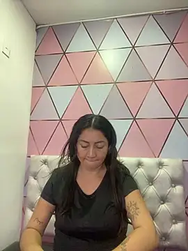 juliana diaz online show from October 2025 11:22:01 AM