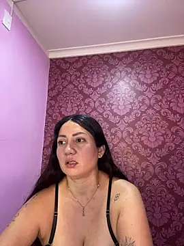 juliana diaz online show from December 2025 11:26:02 AM