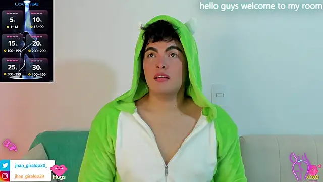 Snapshot of kamii_22 chatting on January 2026 12:04:01 AM kamii 22 online show from January 2026 12:04:01 AM