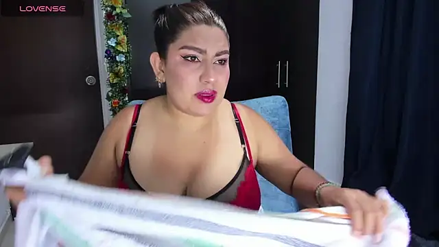 ElikoLanny  online show from May 2026 04:39:02 AM
