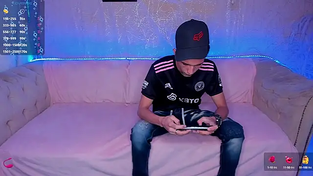 Shyfantasies online show from October 2025 10:22:02 PM