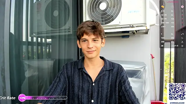 MiracleCam online show from October 2025 12:14:01 AM