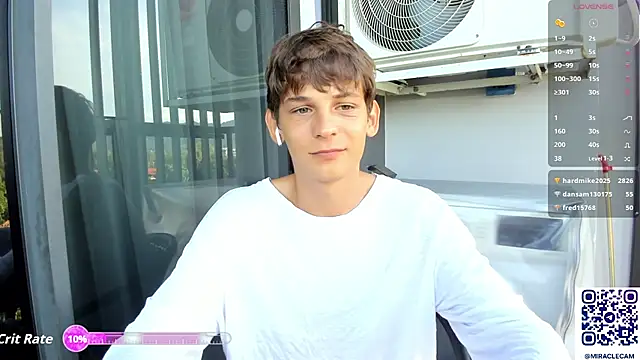 MiracleCam online show from October 2025 12:52:02 AM