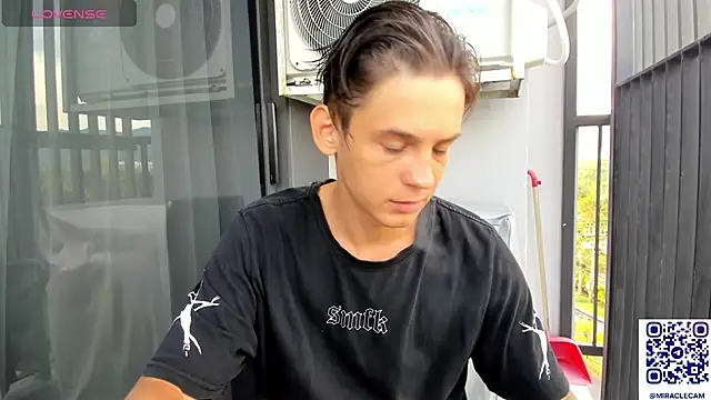 MiracleCam online show from October 2025 11:58:02 PM