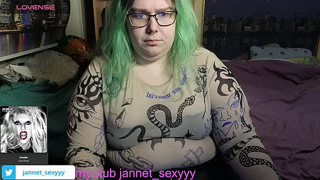 JannetPie online show from December 2025 05:13:01 AM