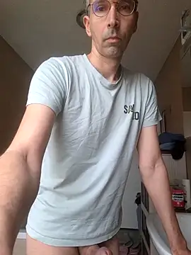Geiler-boy313 online show from April 2026 07:04:01 AM