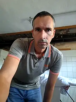 Geiler-boy313 online show from July 2026 02:28:02 PM