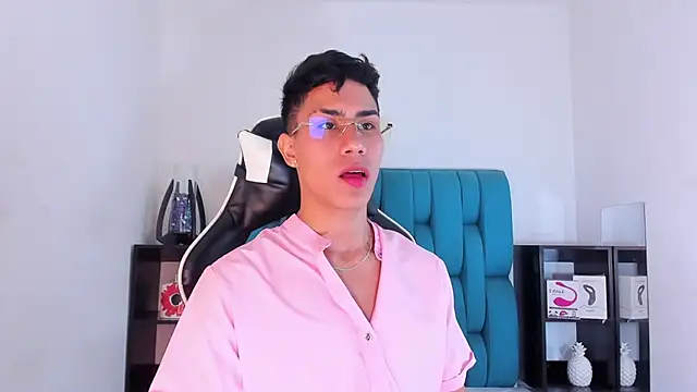 AlanNaughty online show from February 2025 10:04:01 PM