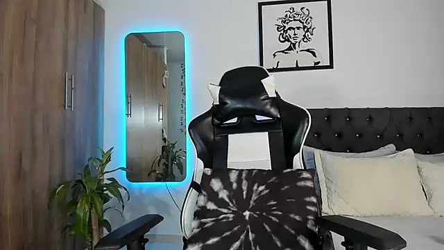 AlanNaughty online show from May 2026 02:41:01 AM