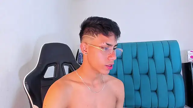 AlanNaughty online show from January 2025 10:45:01 AM