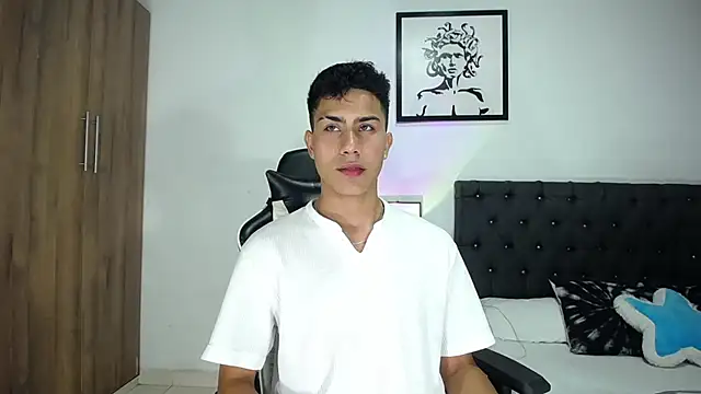 AlanNaughty online show from October 2025 03:16:01 AM