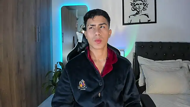 AlanNaughty online show from March 2026 04:24:01 AM