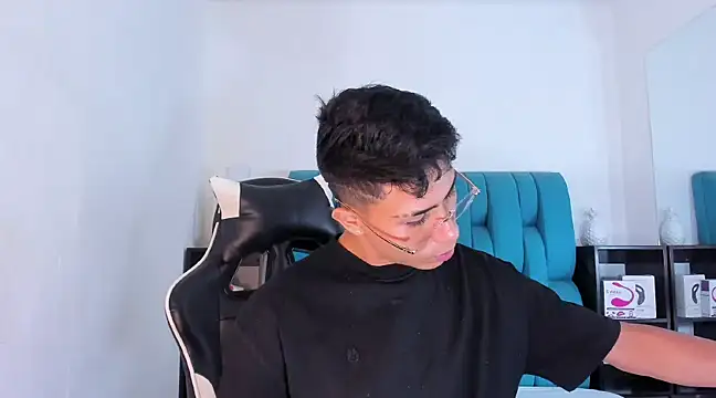 AlanNaughty online show from March 2025 10:32:02 PM