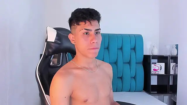 AlanNaughty online show from February 2025 08:36:01 PM