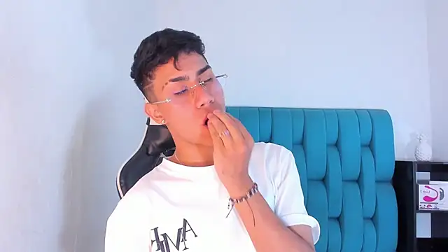 AlanNaughty online show from February 2025 08:53:02 PM