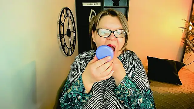 Shannonshine online show from March 2026 07:52:02 AM