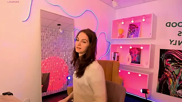 MirandaGlow online show from April 2026 05:43:01 AM