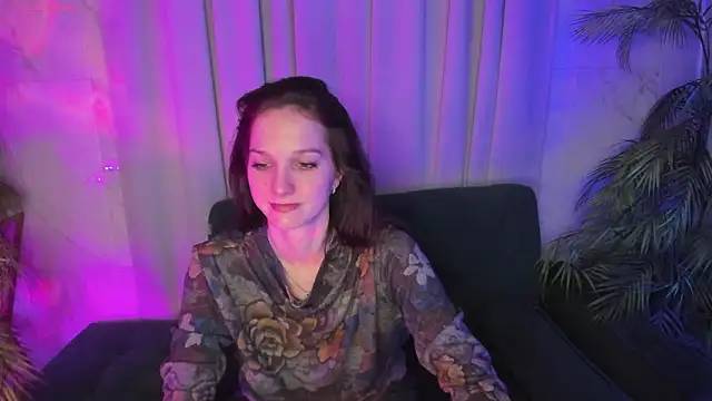 MirandaGlow online show from February 2026 05:40:01 AM