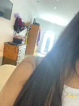 DulceAngelica online show from May 2026 02:15:01 AM