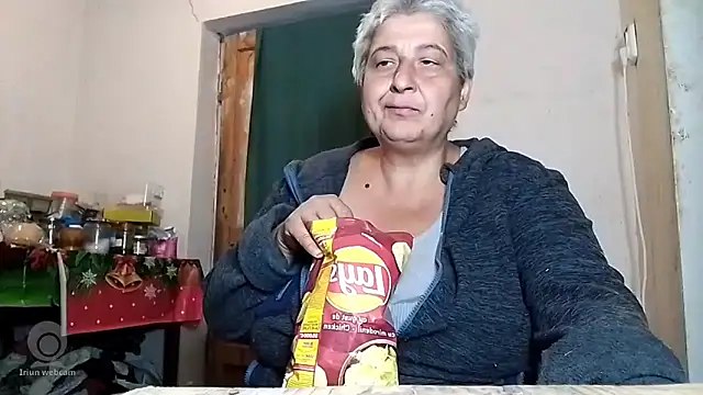 Snapshot of ExquisiteMature chatting on September 2025 09:05:01 AM ExquisiteMature online show from September 2025 09:05:01 AM