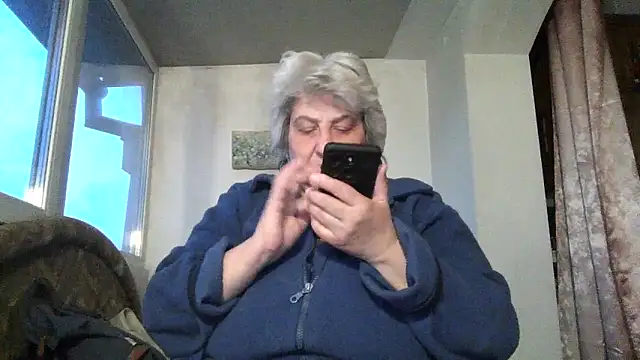 Snapshot of ExquisiteMature chatting on April 2026 04:58:02 PM ExquisiteMature online show from April 2026 04:58:02 PM