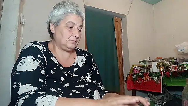 Snapshot of ExquisiteMature chatting on October 2025 10:22:02 PM ExquisiteMature online show from October 2025 10:22:02 PM