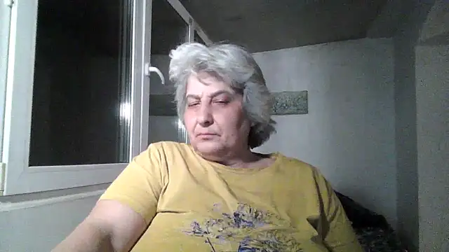 Snapshot of ExquisiteMature chatting on April 2026 10:22:02 PM ExquisiteMature online show from April 2026 10:22:02 PM