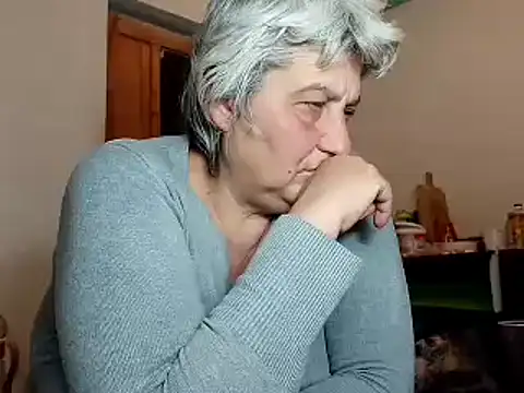 Snapshot of ExquisiteMature chatting on March 2025 06:50:01 PM ExquisiteMature online show from March 2025 06:50:01 PM