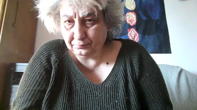 ExquisiteMature online show from April 2026 04:50:01 AM