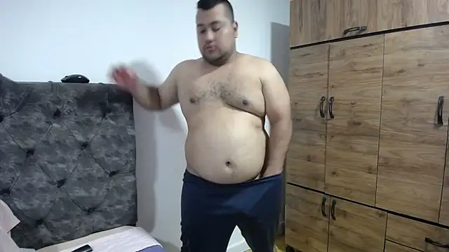 Snapshot of santi_hothot chatting on November 2025 07:25:01 PM santi hothot online show from November 2025 07:25:01 PM