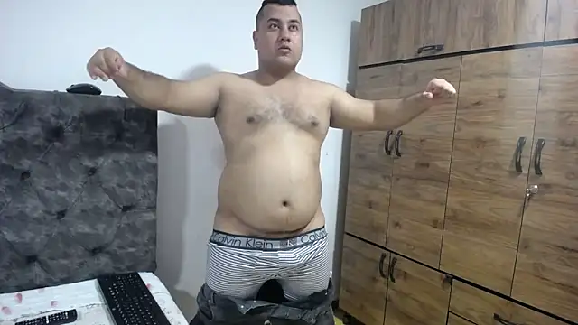 Snapshot of santi_hothot chatting on November 2025 08:03:01 PM santi hothot online show from November 2025 08:03:01 PM