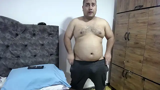 Snapshot of santi_hothot chatting on November 2025 07:07:02 PM santi hothot online show from November 2025 07:07:02 PM