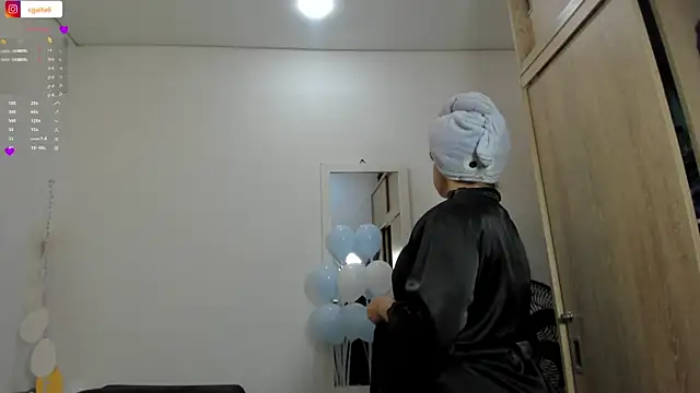 carolgaita online show from April 2026 11:17:02 AM