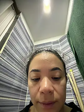 Snapshot of carolgaita chatting on June 2026 10:38:01 AM carolgaita online show from June 2026 10:38:01 AM