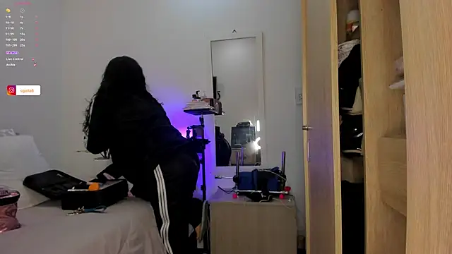 carolgaita online show from February 2026 10:04:01 AM