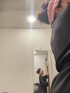 carolgaita online show from March 2026 10:06:01 AM