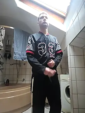 AnubisTVirus online show from December 2025 08:20:01 AM