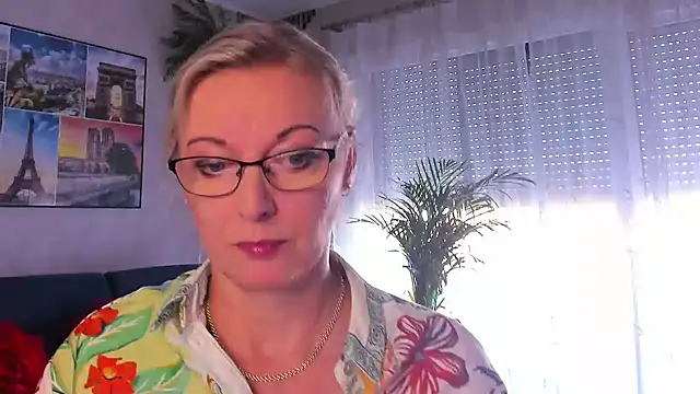 Snapshot of vanessa_chat chatting on June 2026 01:53:02 PM vanessa chat online show from June 2026 01:53:02 PM