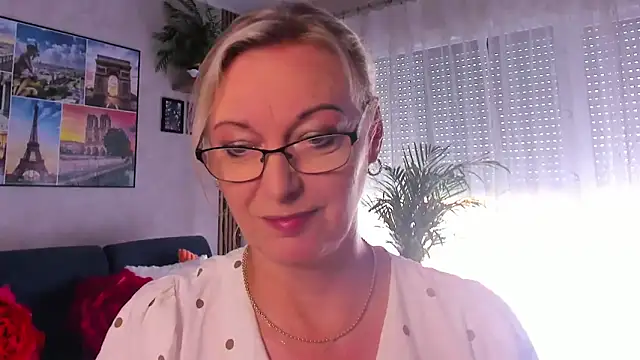 Snapshot of vanessa_chat chatting on June 2026 02:00:01 PM vanessa chat online show from June 2026 02:00:01 PM