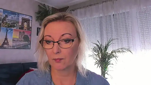 Snapshot of vanessa_chat chatting on July 2026 01:12:01 PM vanessa chat online show from July 2026 01:12:01 PM