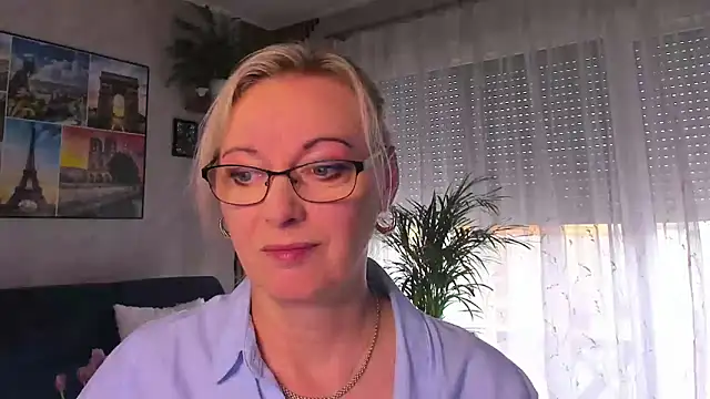 vanessa chat online show from May 2026 01:26:01 PM