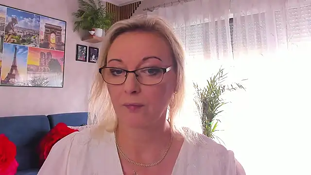 Snapshot of vanessa_chat chatting on July 2026 01:18:01 PM vanessa chat online show from July 2026 01:18:01 PM