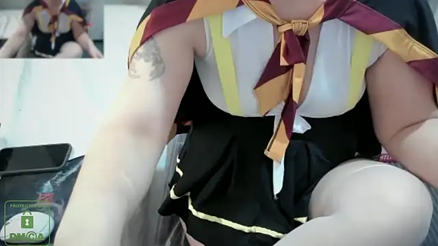 bisexyelizz online show from December 2025 01:35:02 PM