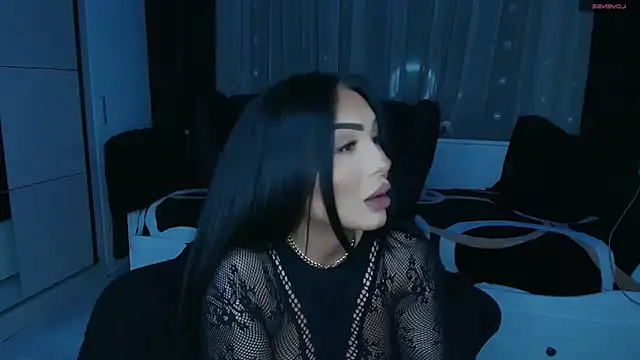 mistress meryem online show from April 2026 09:43:02 PM