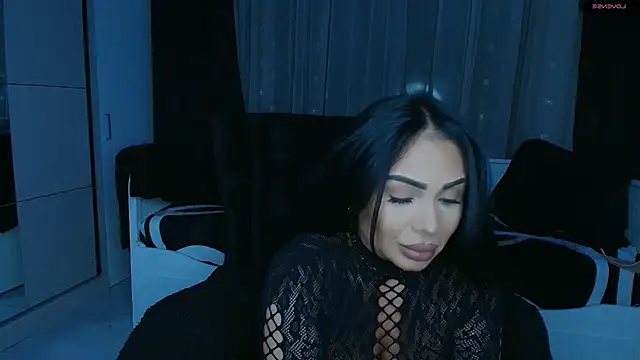 mistress meryem online show from April 2026 09:54:01 PM