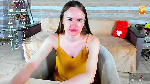 Snapshot of SusanSmit chatting on May 2026 06:49:02 PM SusanSmit online show from May 2026 06:49:02 PM