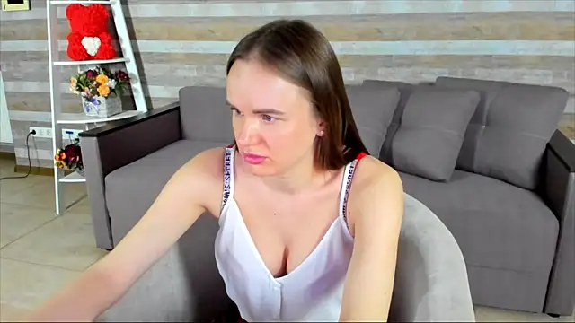 SusanSmit online show from March 2025 07:57:02 PM