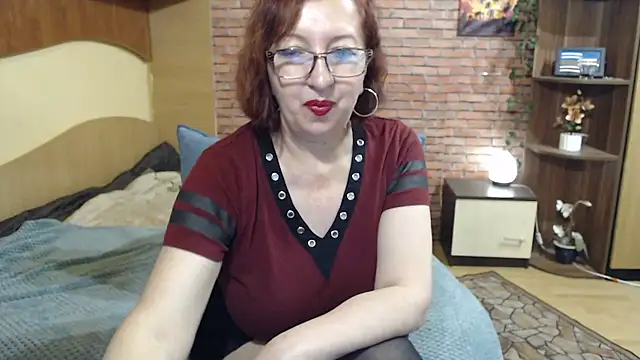 EvelyneFlirtyMilf online show from April 2026 04:36:02 AM