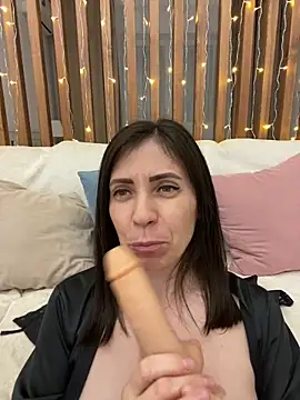 HotyWinter online show from March 2025 08:10:02 PM